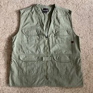 WOOLRICH Elite Series Tactical Mens VEST Size LARGE Sage Green Hunting Fishing